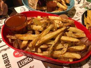 Batatas fritas at Marta's Veggie Fusion in Split