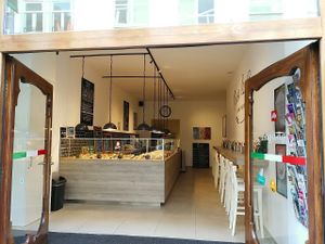 Pinsa & Co at Pinsa & Co in The Hague