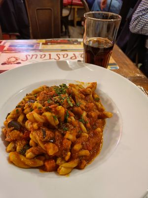 Pasta with vegan ragu and a coke at Pastaus in Valletta