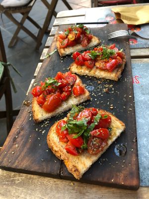 Starters at Pastaus in Valletta