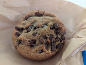 Chocolate chip cookie 🍪😍 at Orchard Grocer in New York City