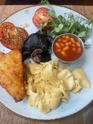 Vegan breakfast — meh it’s food  at LHR - WonderTree - T2 in West London