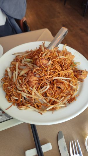'chicken' chow mein at Singapore Restaurant - Friar St in Worcester