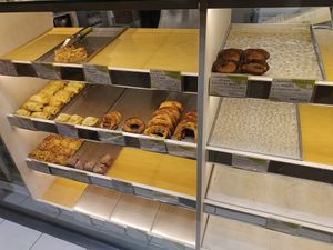  at Fill Good in Budapest