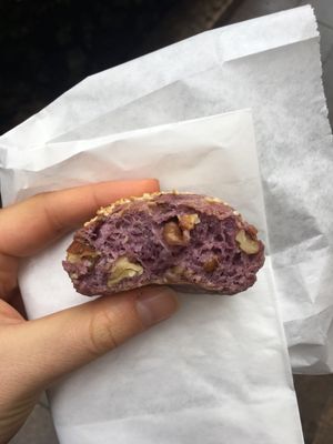 Cabbage and walnut at Fill Good in Budapest