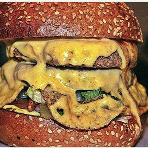 cheese burger at Veggies Bar in Jerusalem