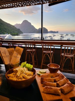 White creme pasta and Veg Spring Rolls at Seed Dreams in El Nido