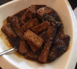 Strifried tofu with eggplant, August 2019 at Peony in Johanneshov