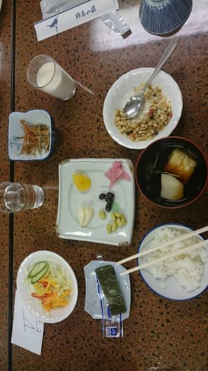 Vegan breakfast
 at Shukobo Komadori-sanso in Mitake