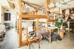 Loft space & Natural at Cafe Stay Happy in Tokyo