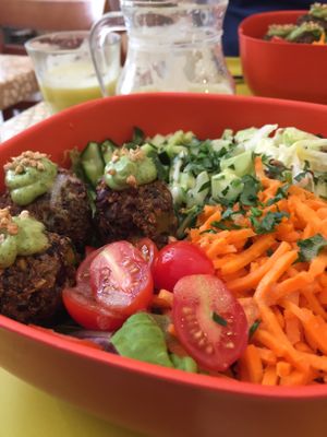 Delicious! at World Food Barn in Paris