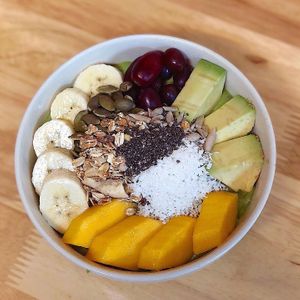 Green bowls - avocado  at Khun Kae's Juice Bar in Chiang Mai
