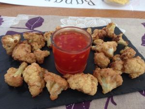 Cauliflower wing at La Reina Banana in Madrid