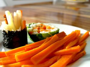 vegan and gluten-free sushi at 827 Speciality Kitchen - Zsilip in Budapest