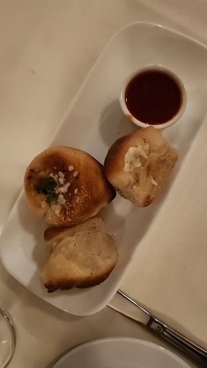 Garlic knots at Pazzo Wood Fired Pizza in Wading River