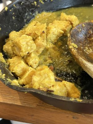 mushy tempeh  at La Cabane a Tuque in Mont-tremblant