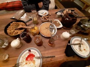 Large variety of main dishes at La Cabane a Tuque in Mont-tremblant