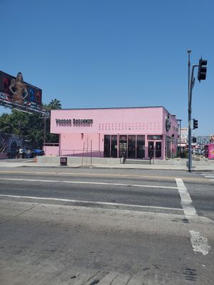  at Voodoo Doughnut in Universal City