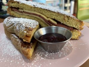 Monte Cristo at Dear Bella Creamery in Hollywood