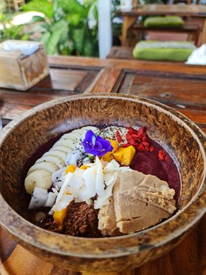 Peanut butter / Cacao Acai bowl at Pure Vegan Heaven in Koh Phangan