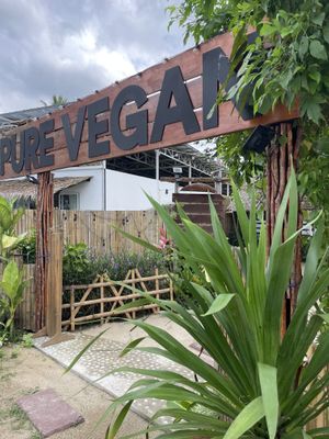 Entrance across the beach   at Pure Vegan Heaven in Koh Phangan