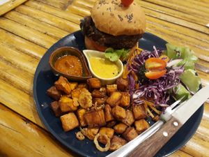 Burger at Pure Vegan Heaven in Koh Phangan