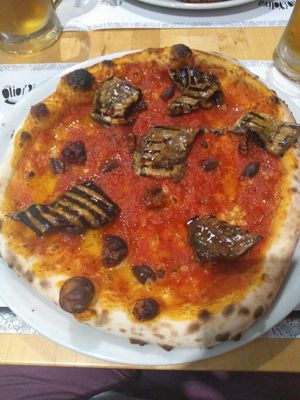 Delicious eggplant pizza at Olio Doliva in Sofia