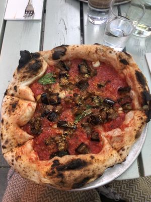 pizza aubergine  at Bistro Bananas in Stockholm