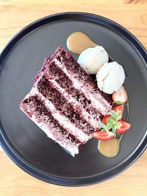 Pastel de Red Velvet 🤤  at Inspiracion 9 in Tijuana