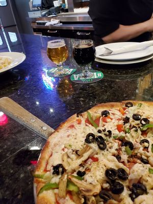 Vegan veggie pizza at Summit Pizza in Lees Summit