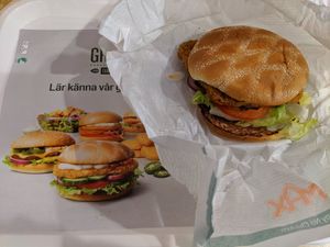 vegan crispy no chicken at ARN - Max - T5 in Stockholm