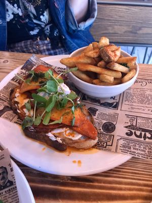 Vegan salmon made out of mango 🤯 at Natural Bar & Kitchen in Birmingham