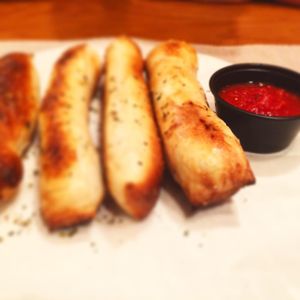 Garlic bread (without parmesan) at BRK Pizza in Naples
