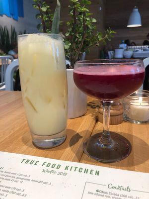 🍷  at True Food Kitchen in Naples