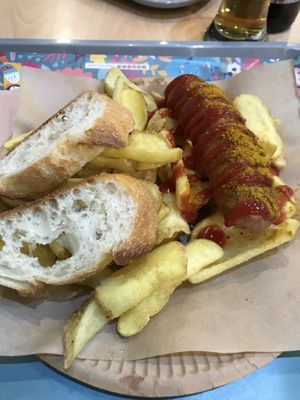 Curry wurst  at Khambú Quart in Valencia