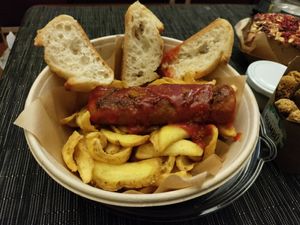 Beyond sausage at Khambú Quart in Valencia