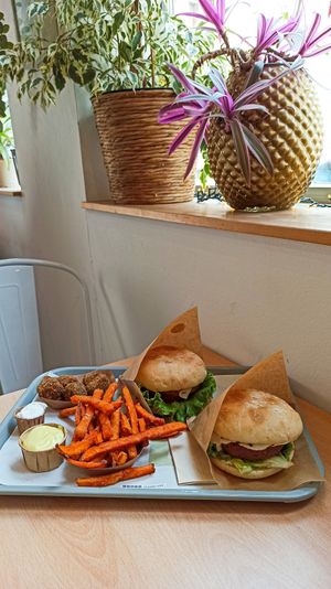  at Khambú Quart in Valencia