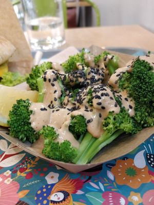 You can switch fries for brocoli with peanut butter sauce. Yummy ! at Khambú Quart in Valencia