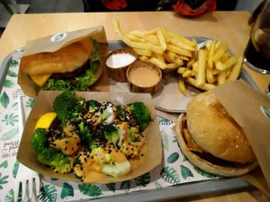  at Khambú Quart in Valencia