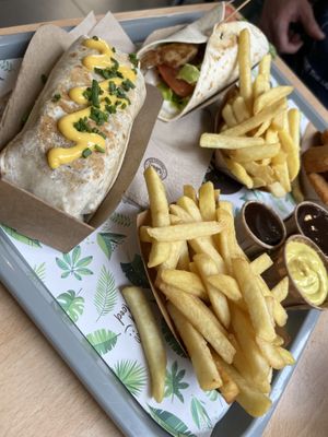 Burrito, wrap, fries (each with fries and drink in a menu)  at Khambú Quart in Valencia