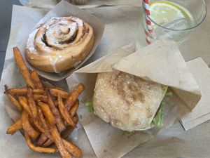   at Khambú Quart in Valencia