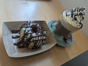  at Khambú Quart in Valencia