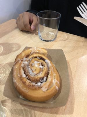 Zimtschnecke  at Khambú Quart in Valencia