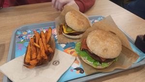  at Khambú Quart in Valencia