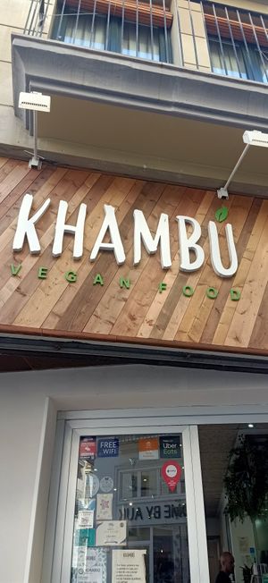  at Khambú Quart in Valencia