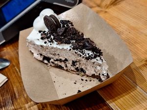 Tarta de Oreo at Khambú Quart in Valencia