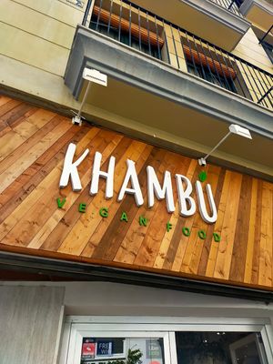  at Khambú Quart in Valencia