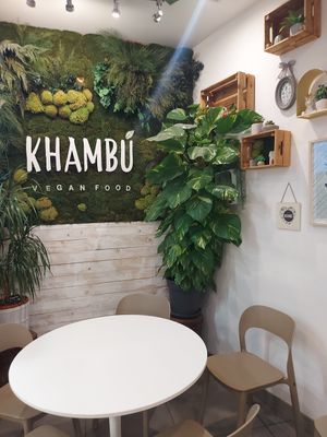  at Khambú Quart in Valencia