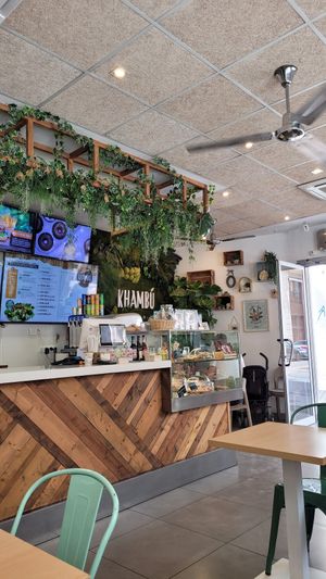  at Khambú Quart in Valencia