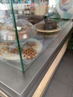 potential deserts at Khambú Quart in Valencia